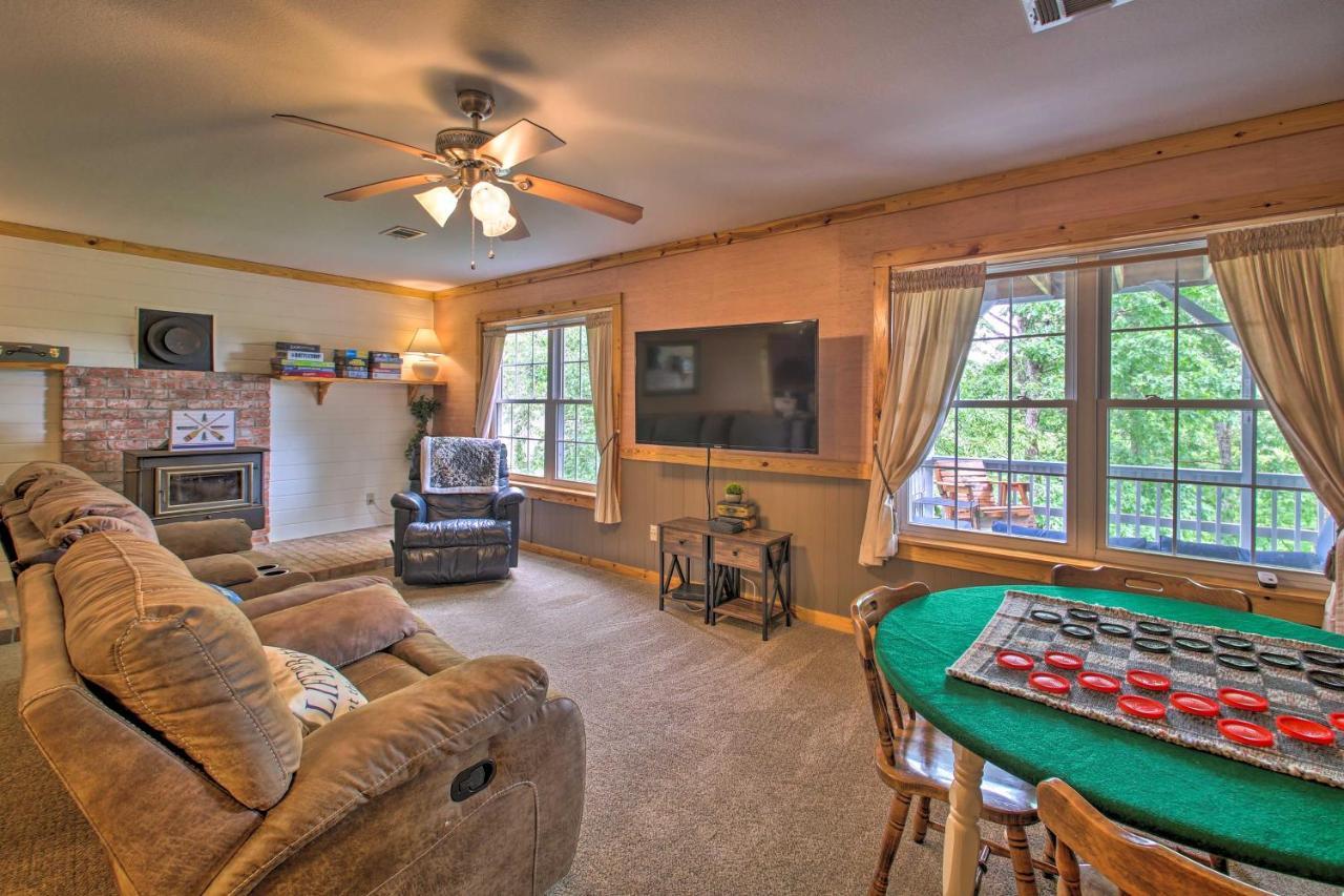 Lakeside Hot Springs Retreat With Kayaks And Boat Dock Hot Springs Village Exterior foto