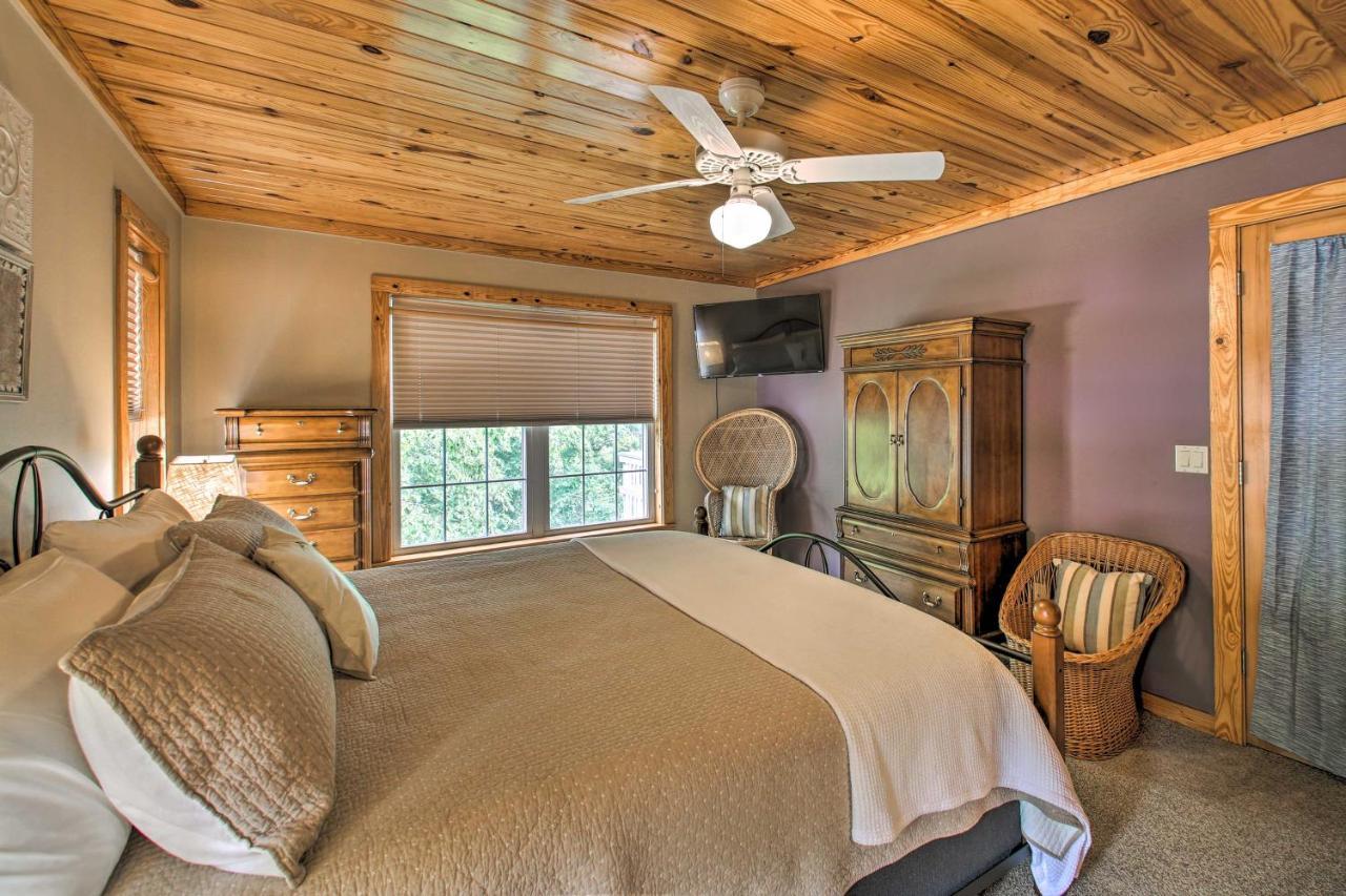 Lakeside Hot Springs Retreat With Kayaks And Boat Dock Hot Springs Village Exterior foto